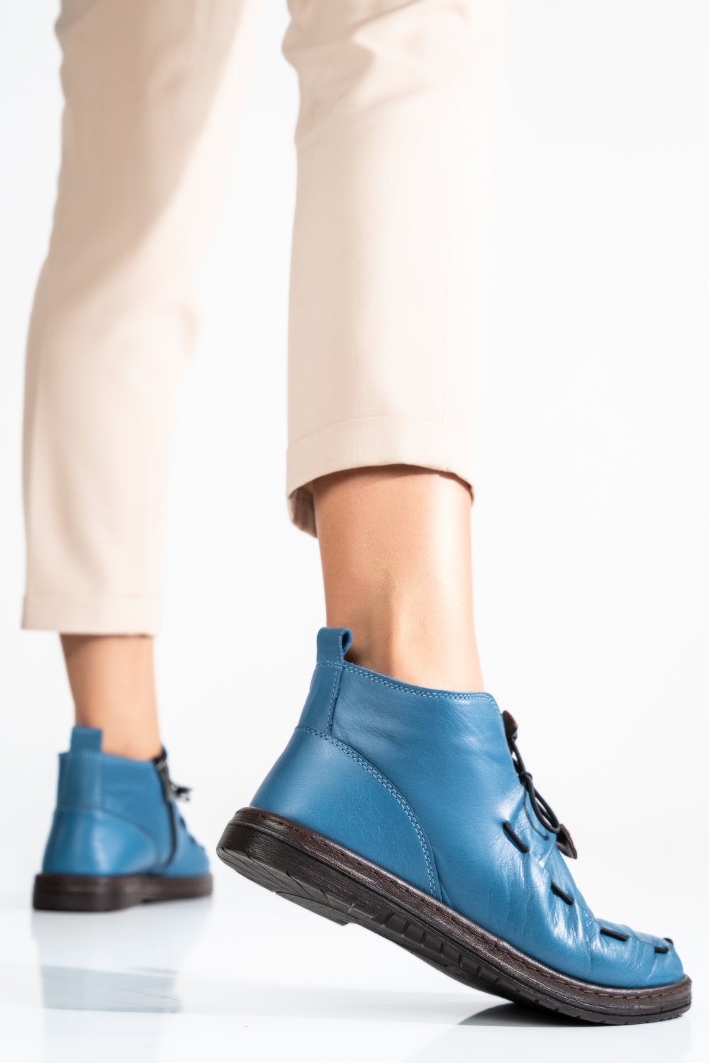 GHETE ALBASTRE PIELE NATURALA 9SP04