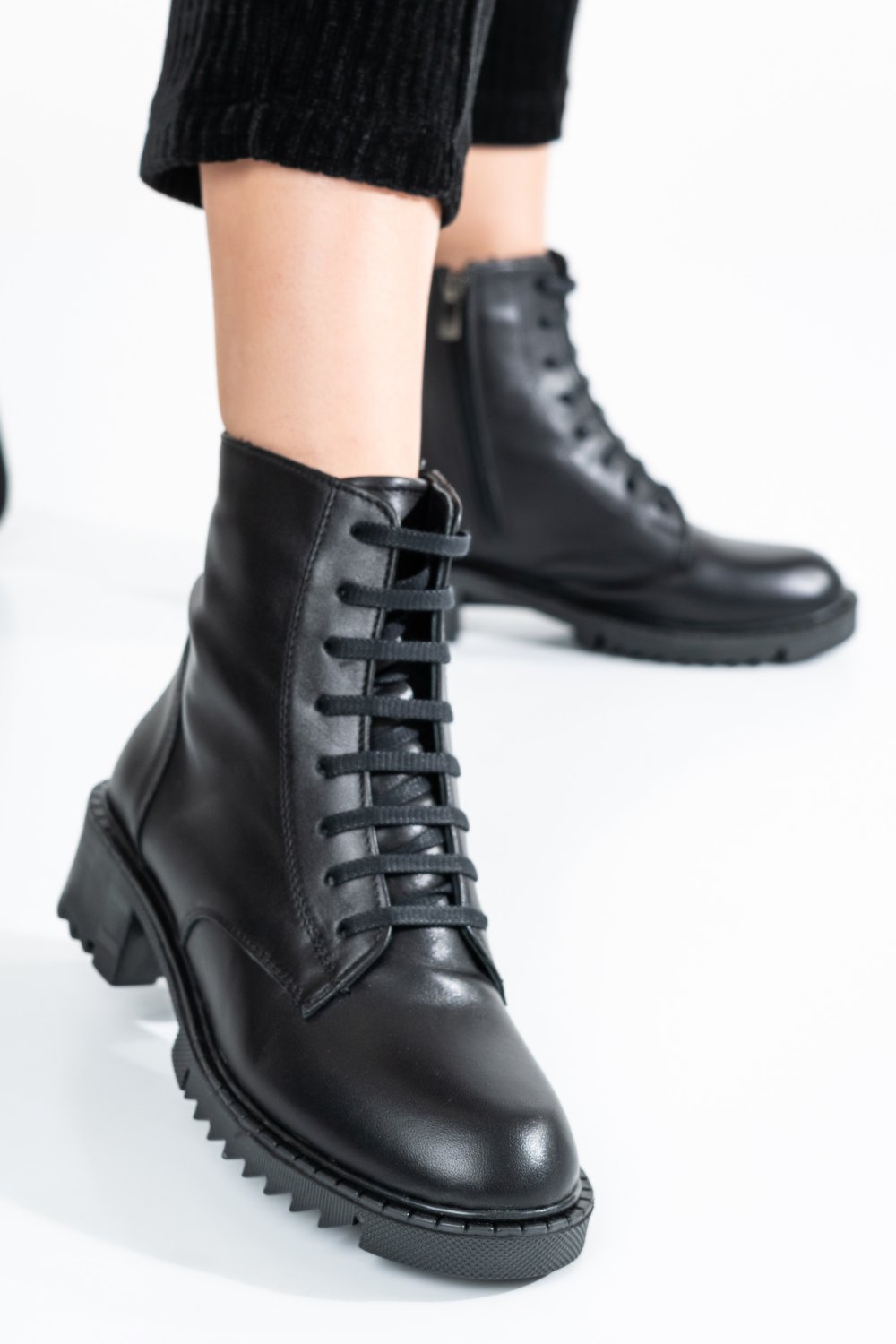 GHETE NEGRE PIELE NATURALA OS77YO001