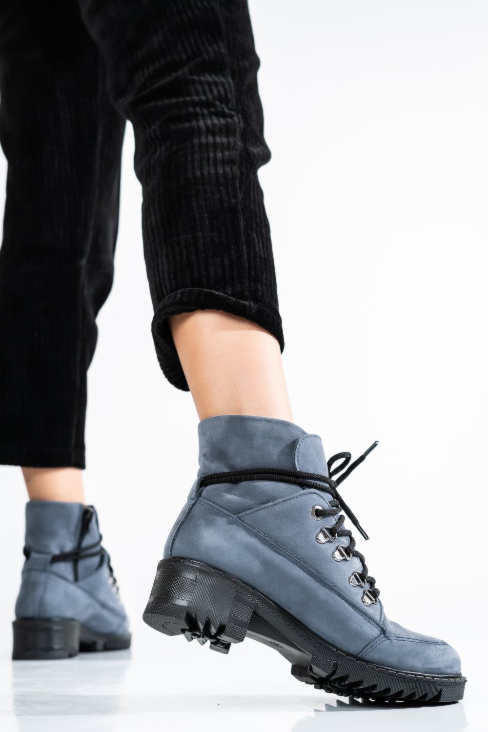 GHETE DAMA PIELE NATURALA INTOARSA BLEUMARIN OS77YO017