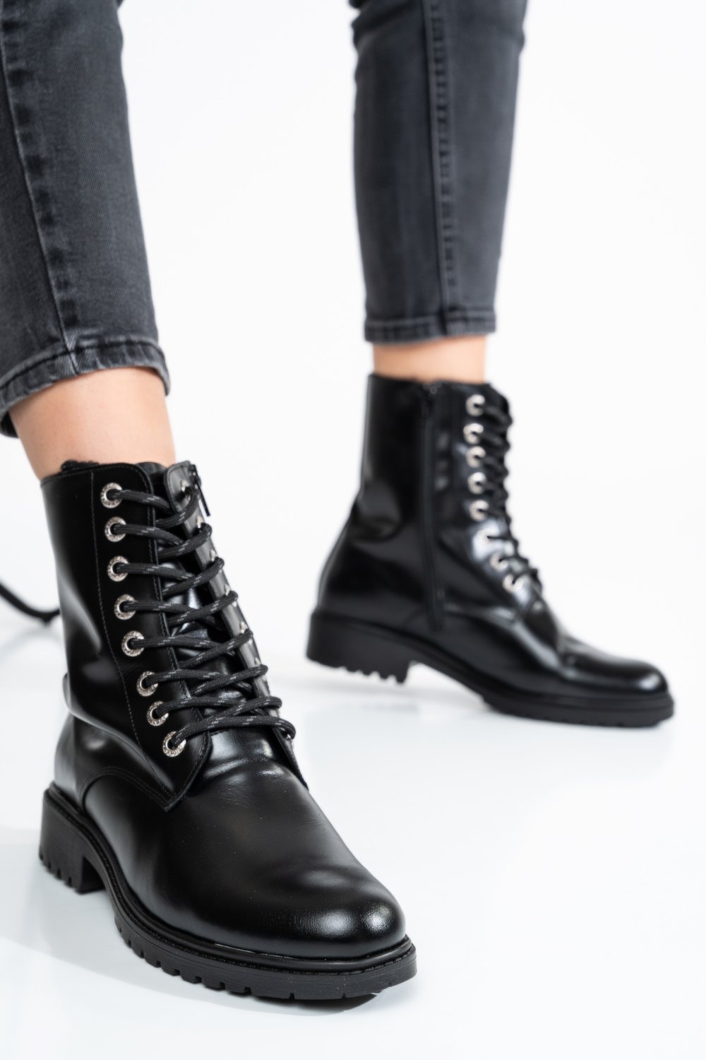 GHETE NEGRE PIELE NATURALA 1PC25-A