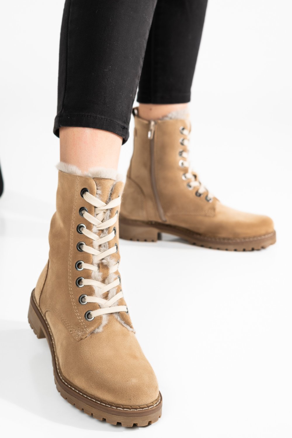 GHETE DAMA IMBLANITE PIELE NATURALA INTOARSA BEJ WS77H68H01