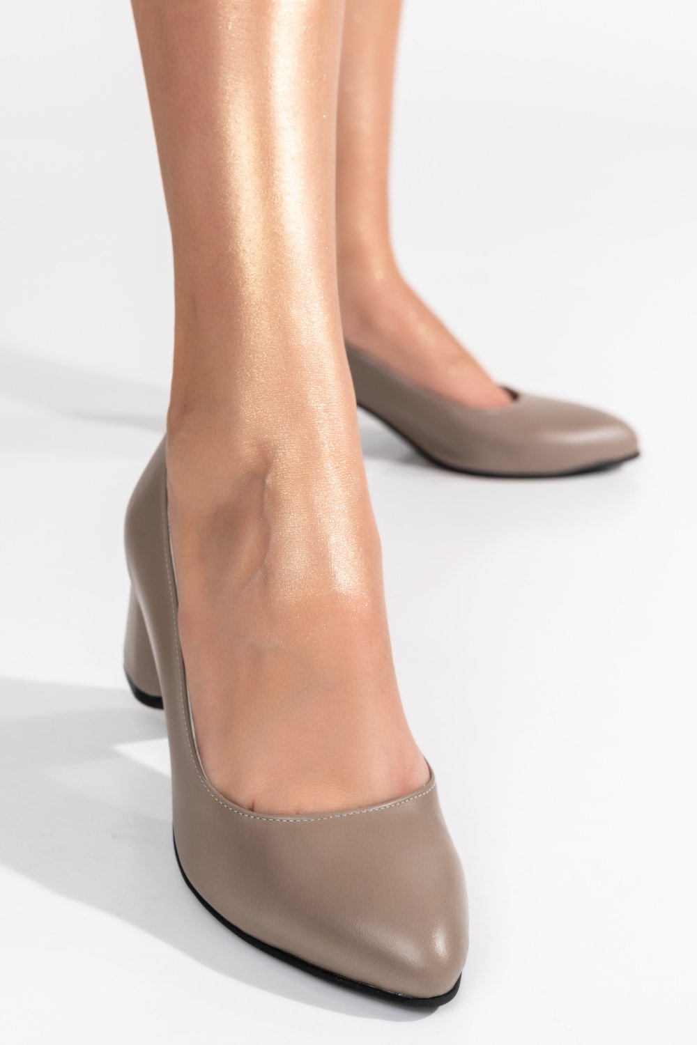 PANTOFI GRI PIELE NATURALA APC100