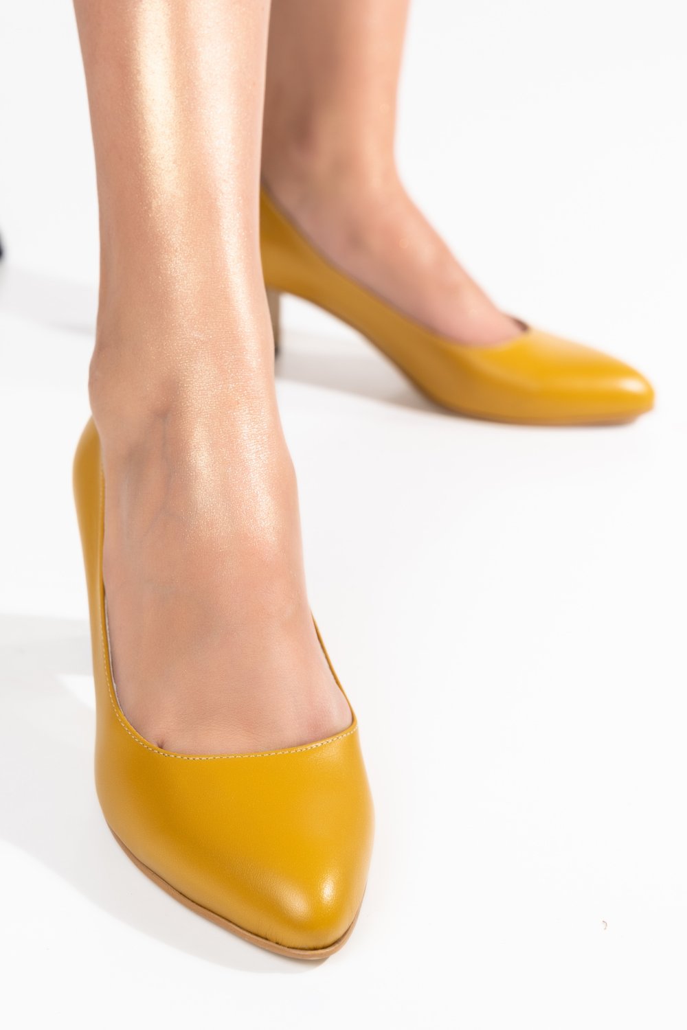PANTOFI MUSTAR PIELE NATURALA APC100