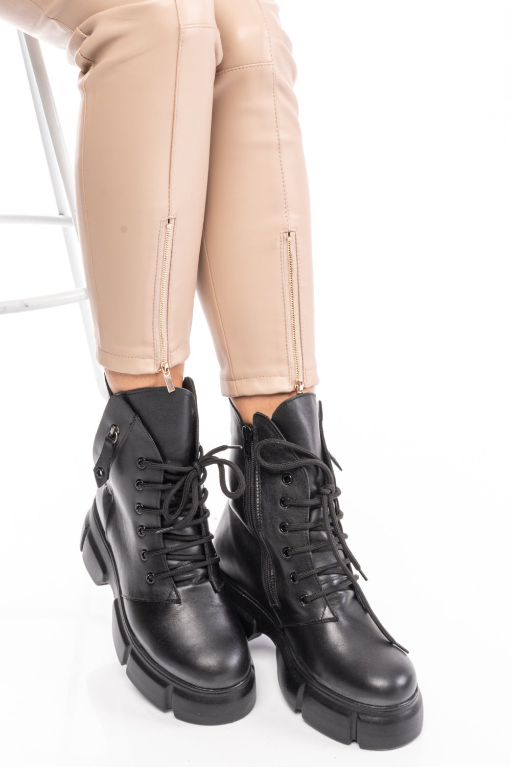 GHETE FEMEI PIELE NATURALA NEGRE 9S7763-A