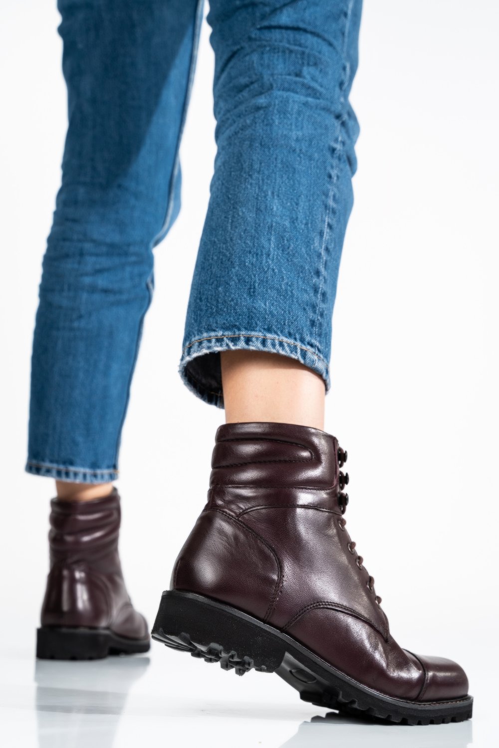 GHETE DAMA CU SIRETURI PIELE NATURALA BORDO OLIMPIA