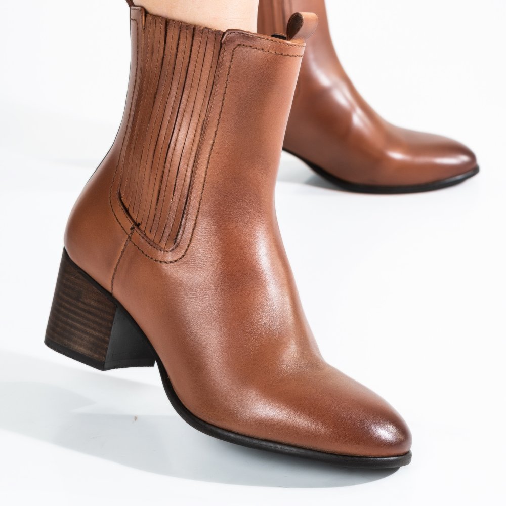 BOTINE FEMEI PIELE NATURALA MARO 9S77363