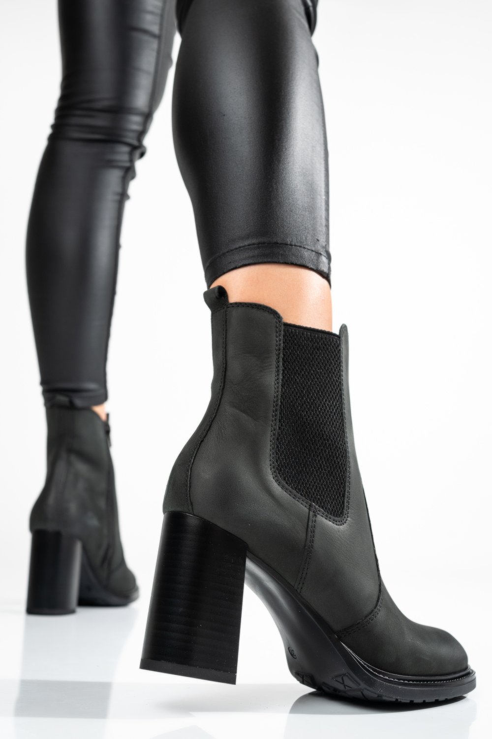 BOTINE FEMEI PIELE NATURALA NEGRE 3S77801