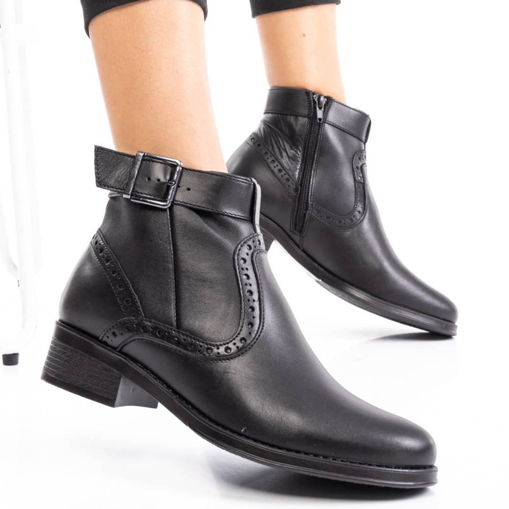 GHETE NEGRE PIELE NATURALA CARMEN