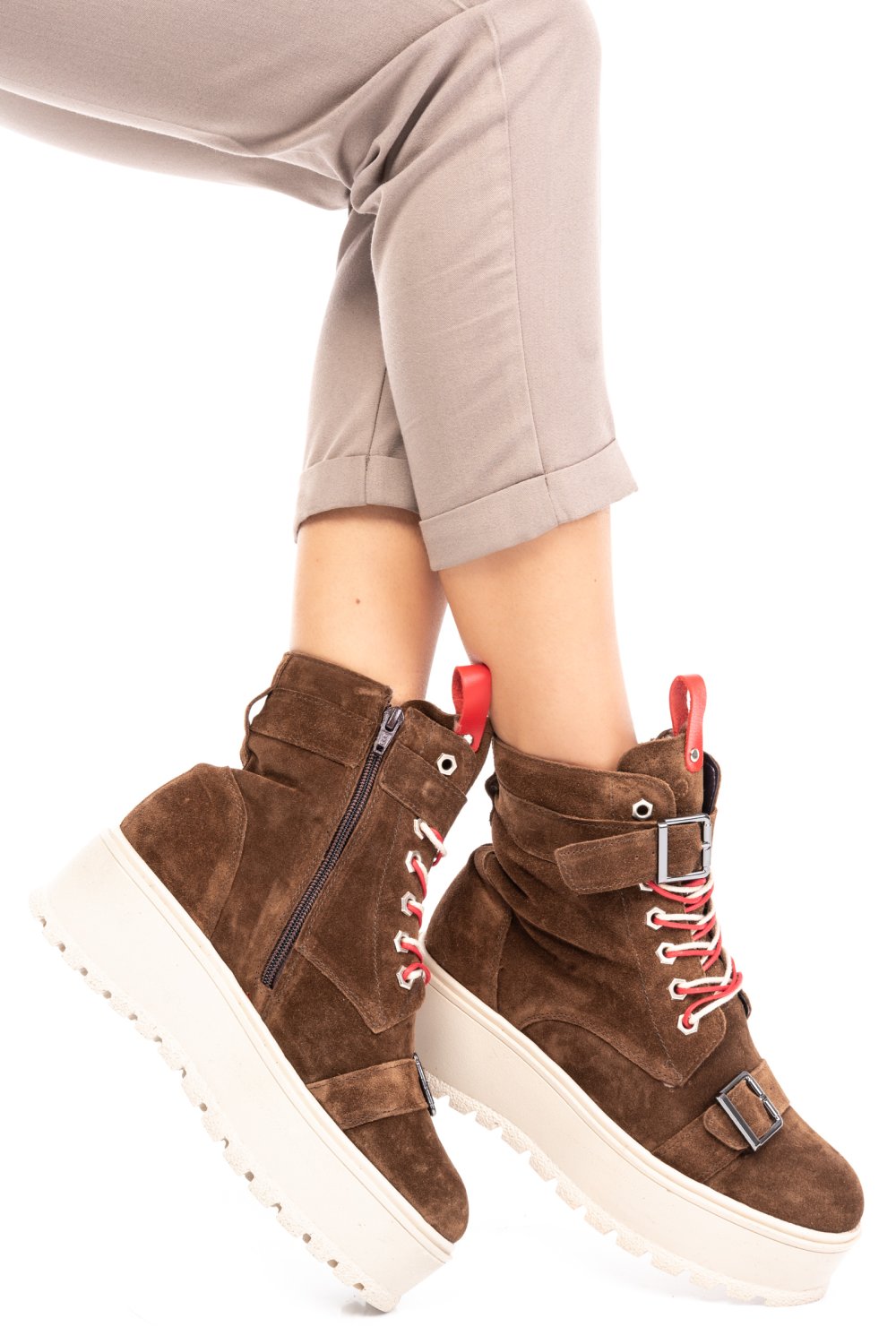 GHETE BROWN PIELE NATURALA INTOARSA 3S7700