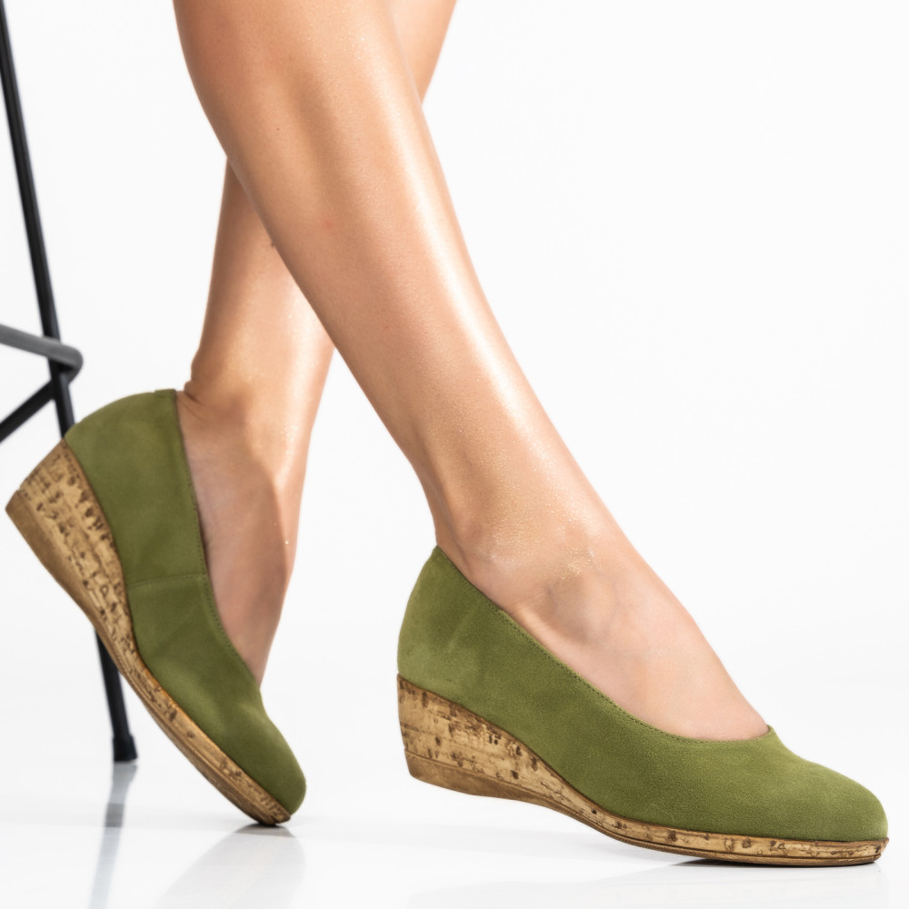 PANTOFI VERZI PIELE NATURALA INTOARSA 1PC296