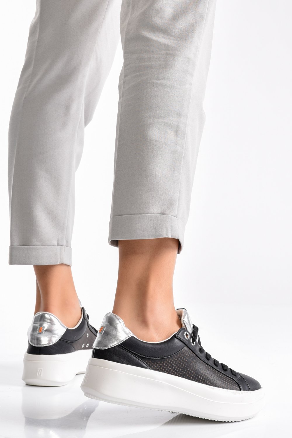 PANTOFI SPORT NEGRI PIELE NATURALA IL91551A