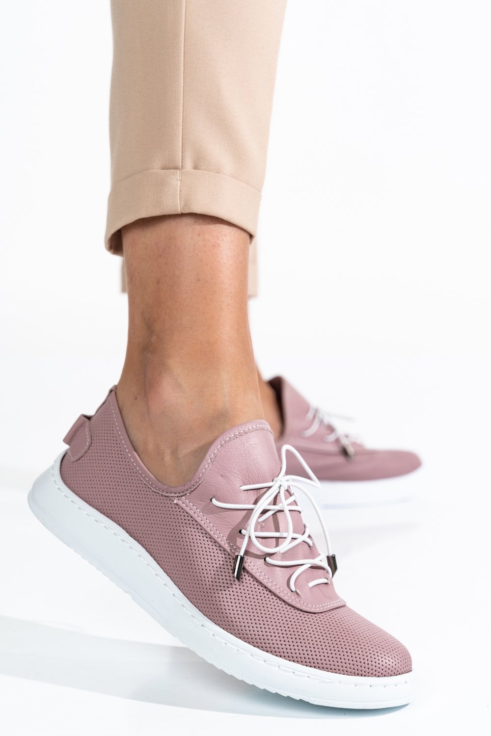 PANTOFI MOV PIELE NATURALA AKD23039