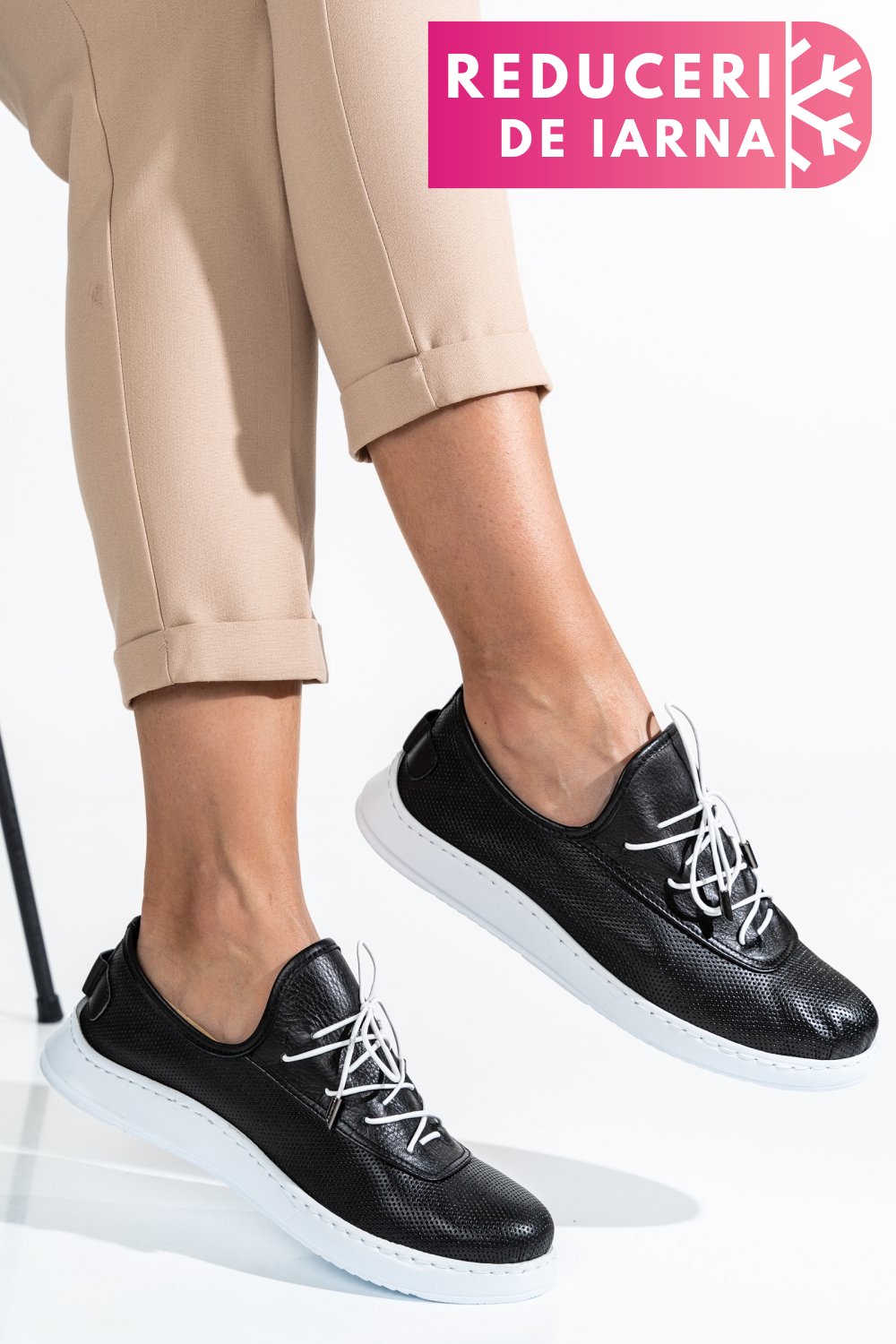 PANTOFI NEGRI PIELE NATURALA AKD23039