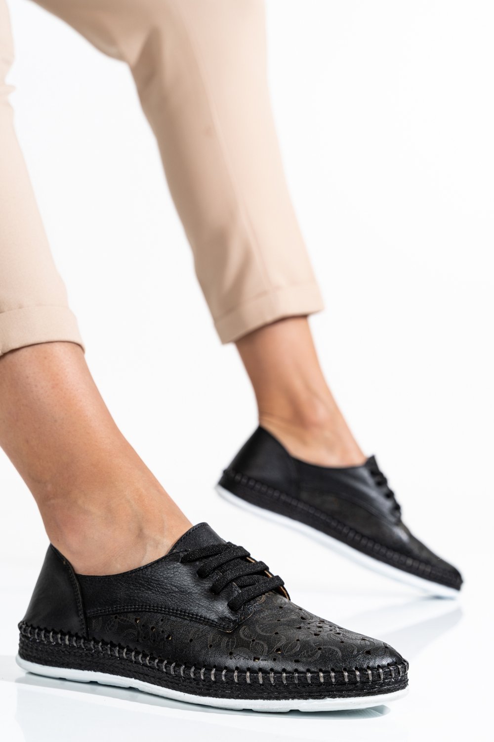 PANTOFI NEGRI PIELE NATURALA APCKG02
