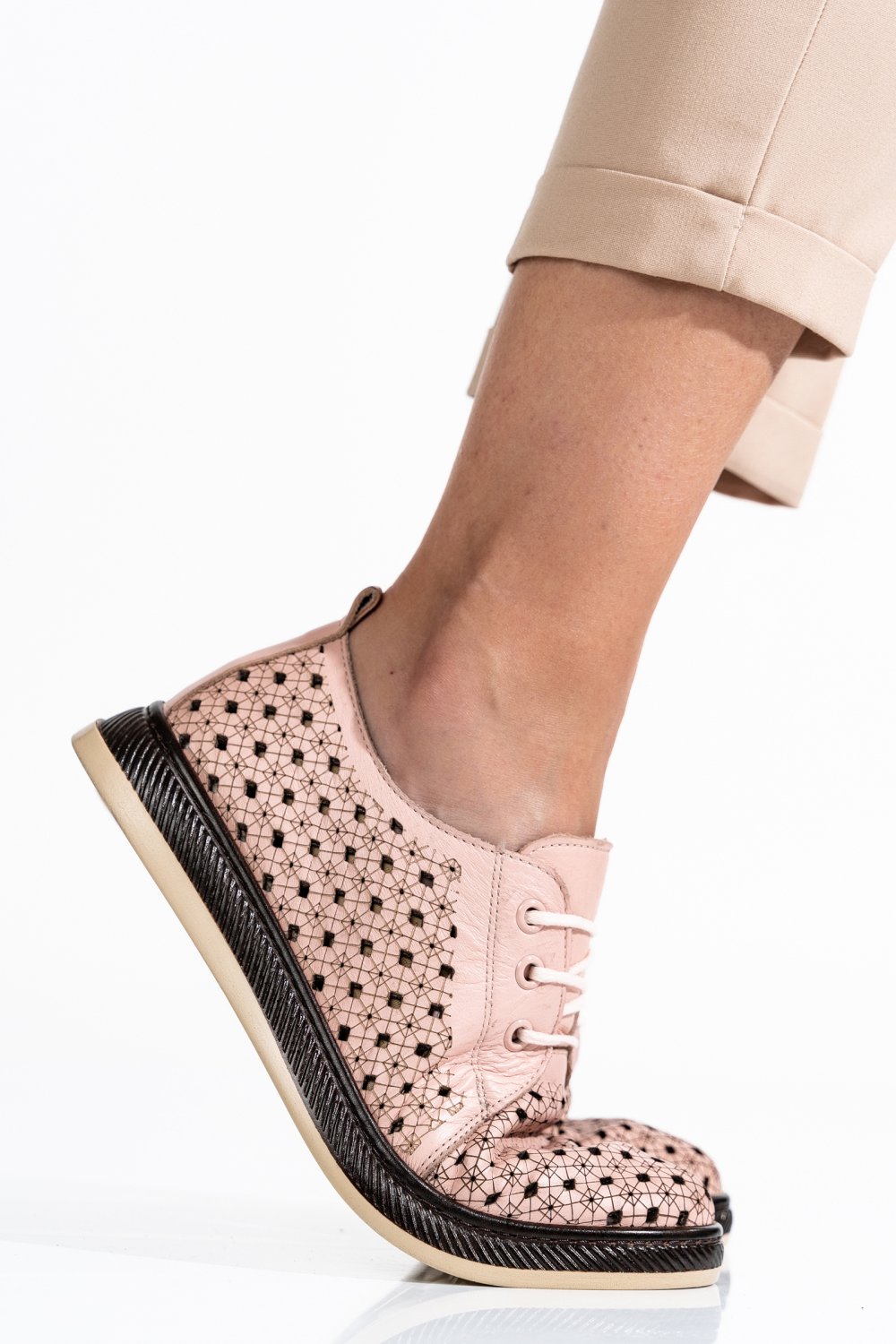 PANTOFI ROZ PIELE NATURALA APCK990