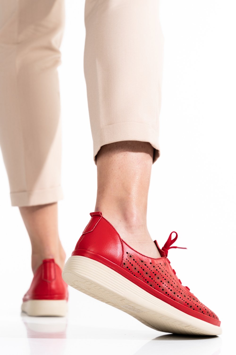 PANTOFI SPORT ROSII PIELE NATURALA APCKD03