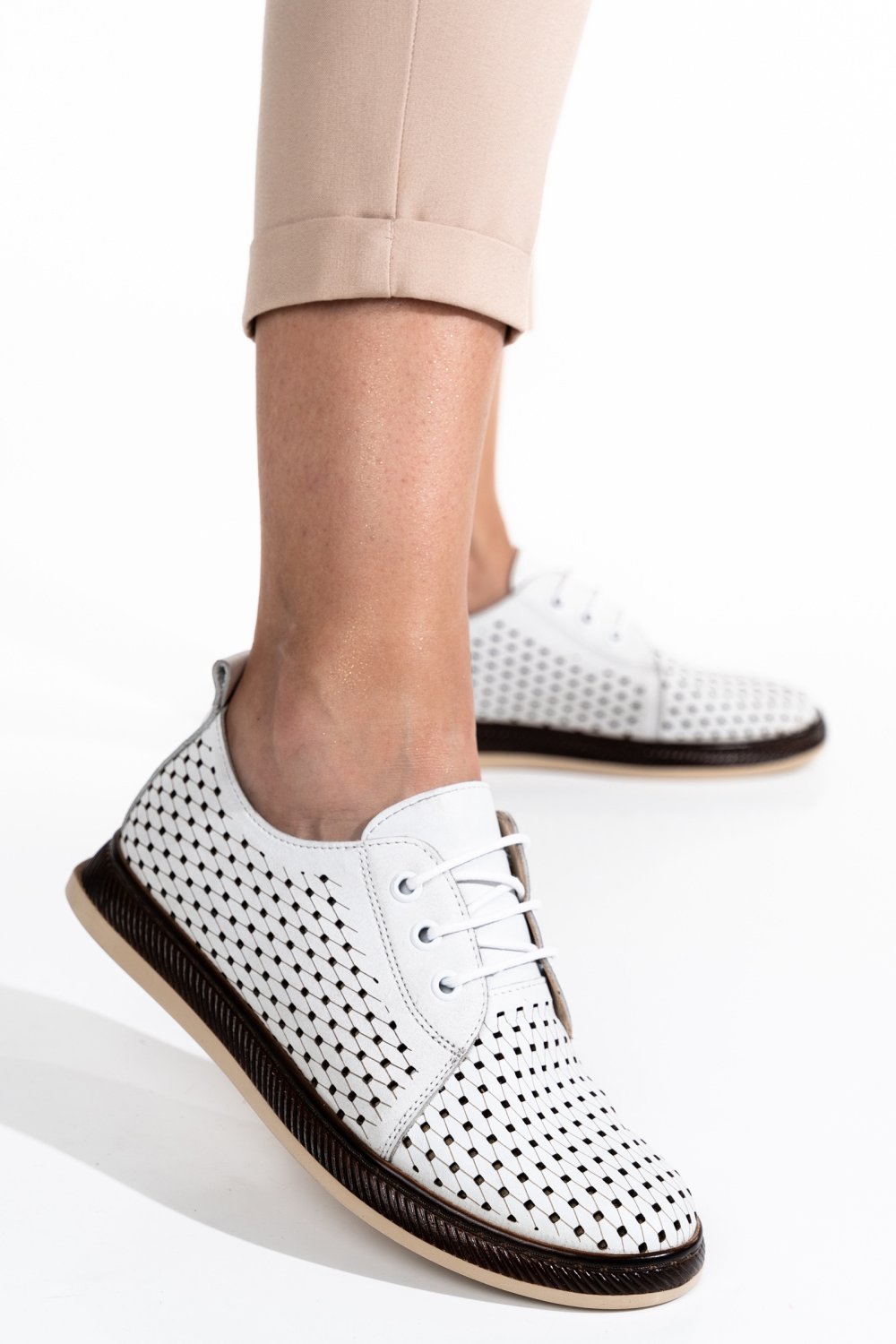 PANTOFI ALBI PIELE NATURALA APCK660