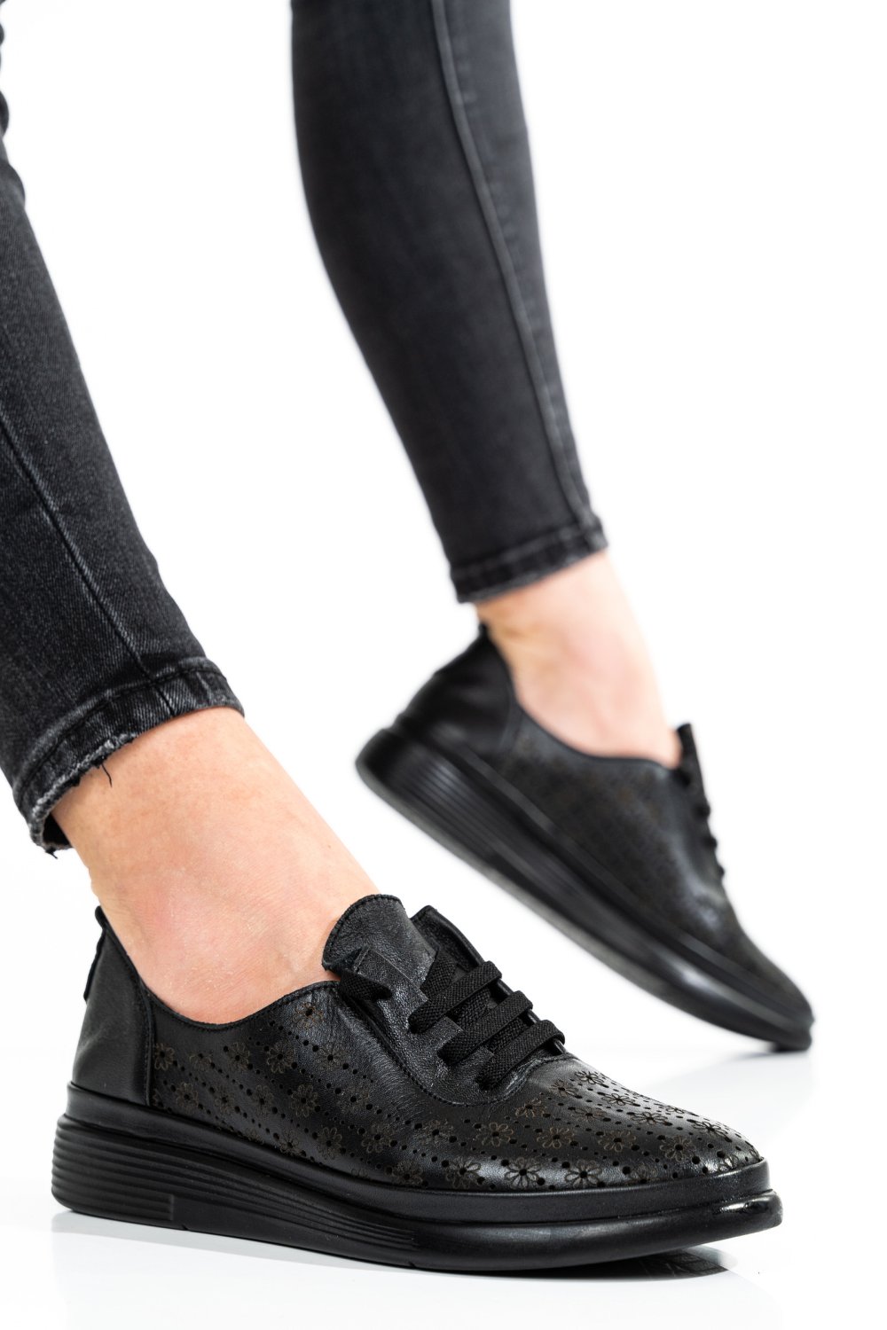 PANTOFI SPORT NEGRI PIELE NATURALA APCKD03