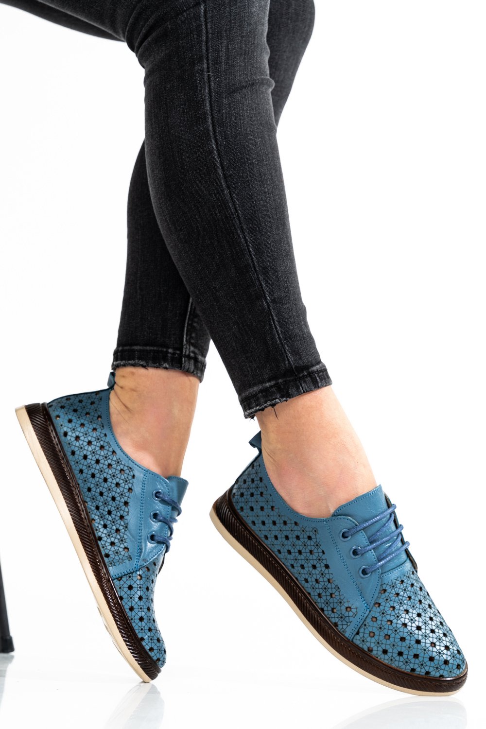 PANTOFI ALBASTRI PIELE NATURALA APCK990