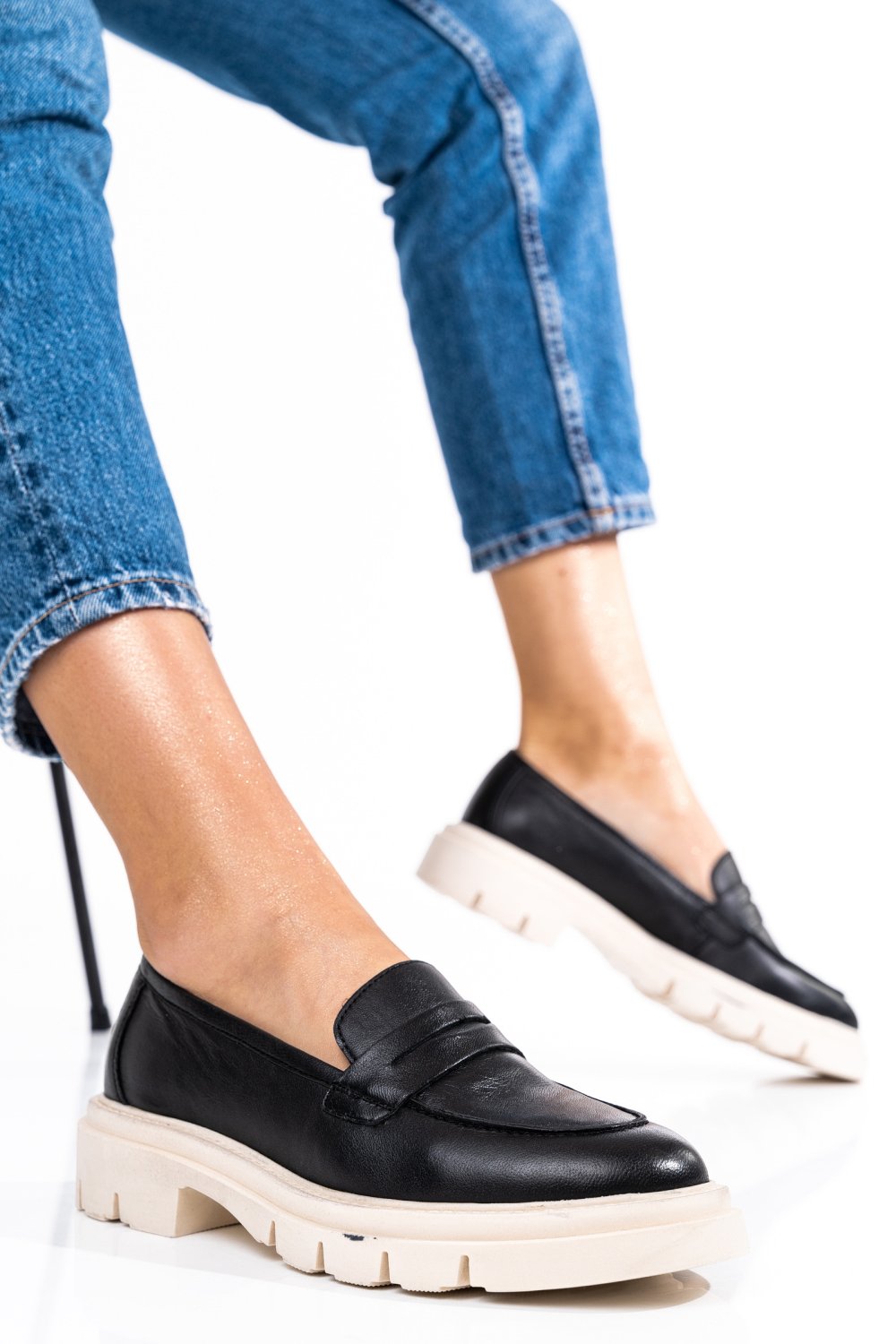 MOCASINI NEGRI PIELE NATURALA 1S770042