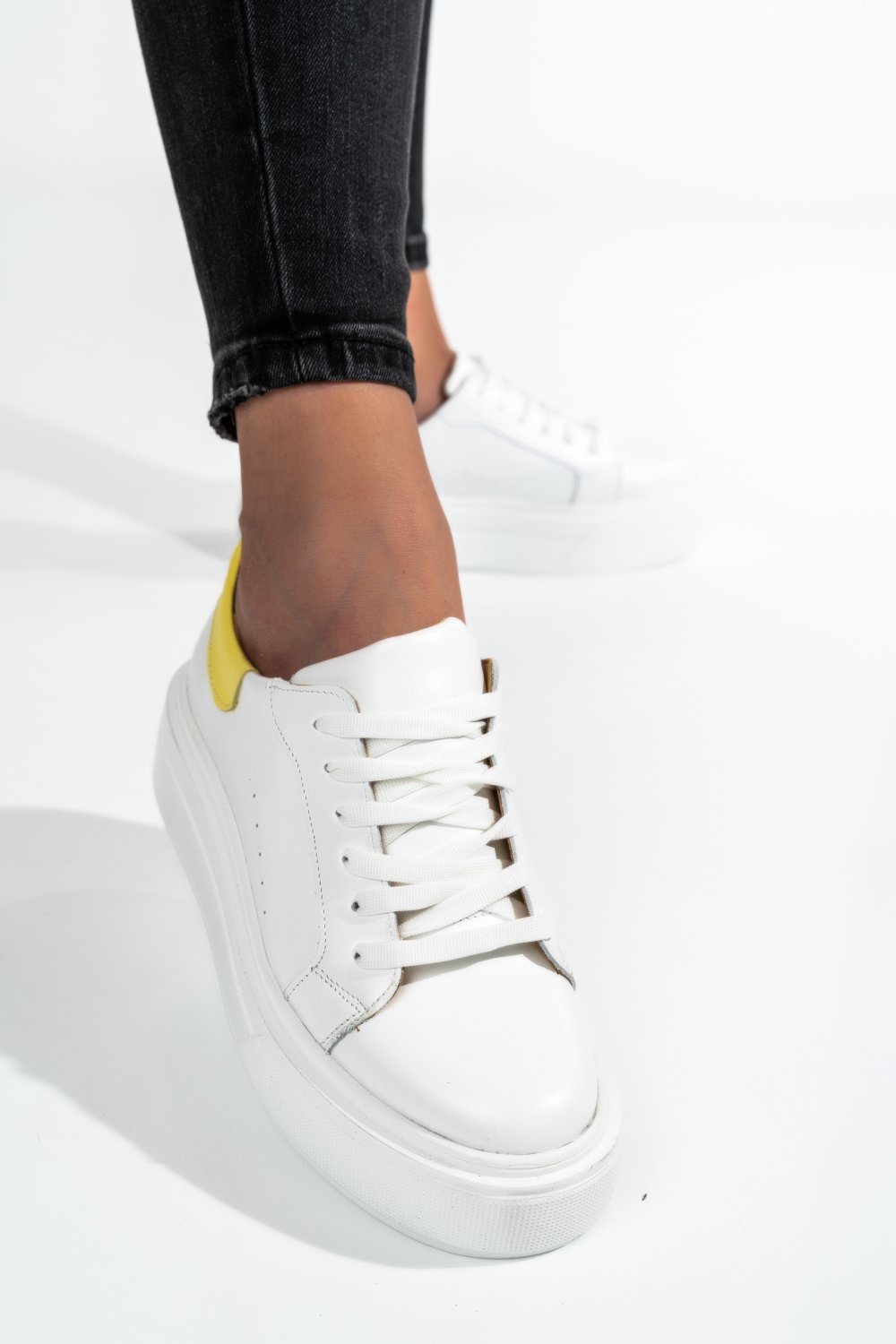 PANTOFI SPORT DAMA PIELE NATURALA ALB GALBEN 3S77001B