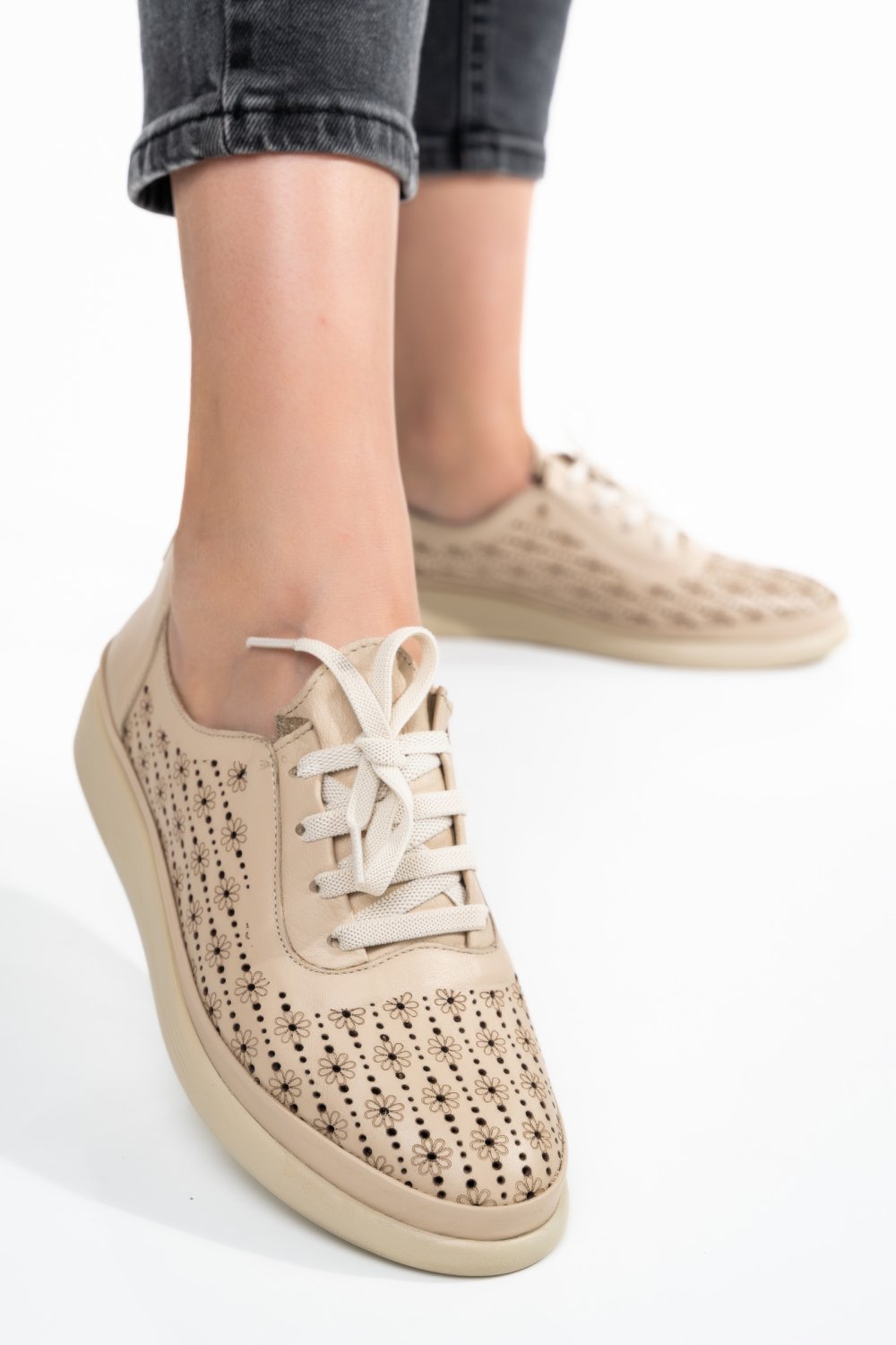 PANTOFI SPORT BEJ PIELE NATURALA APCKD03
