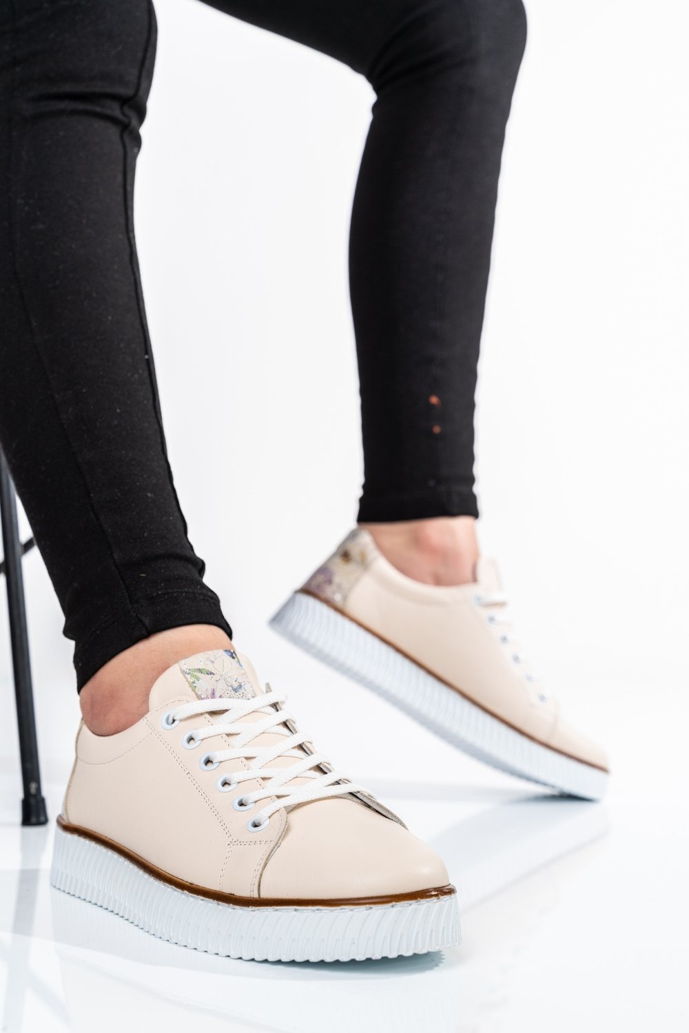 PANTOFI SPORT BEJ PIELE NATURALA APCKD23145
