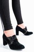 BOTINE NEGRE PIELE NATURALA INTOARSA 2PC55
