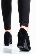 BOTINE NEGRE PIELE NATURALA INTOARSA 2PC55