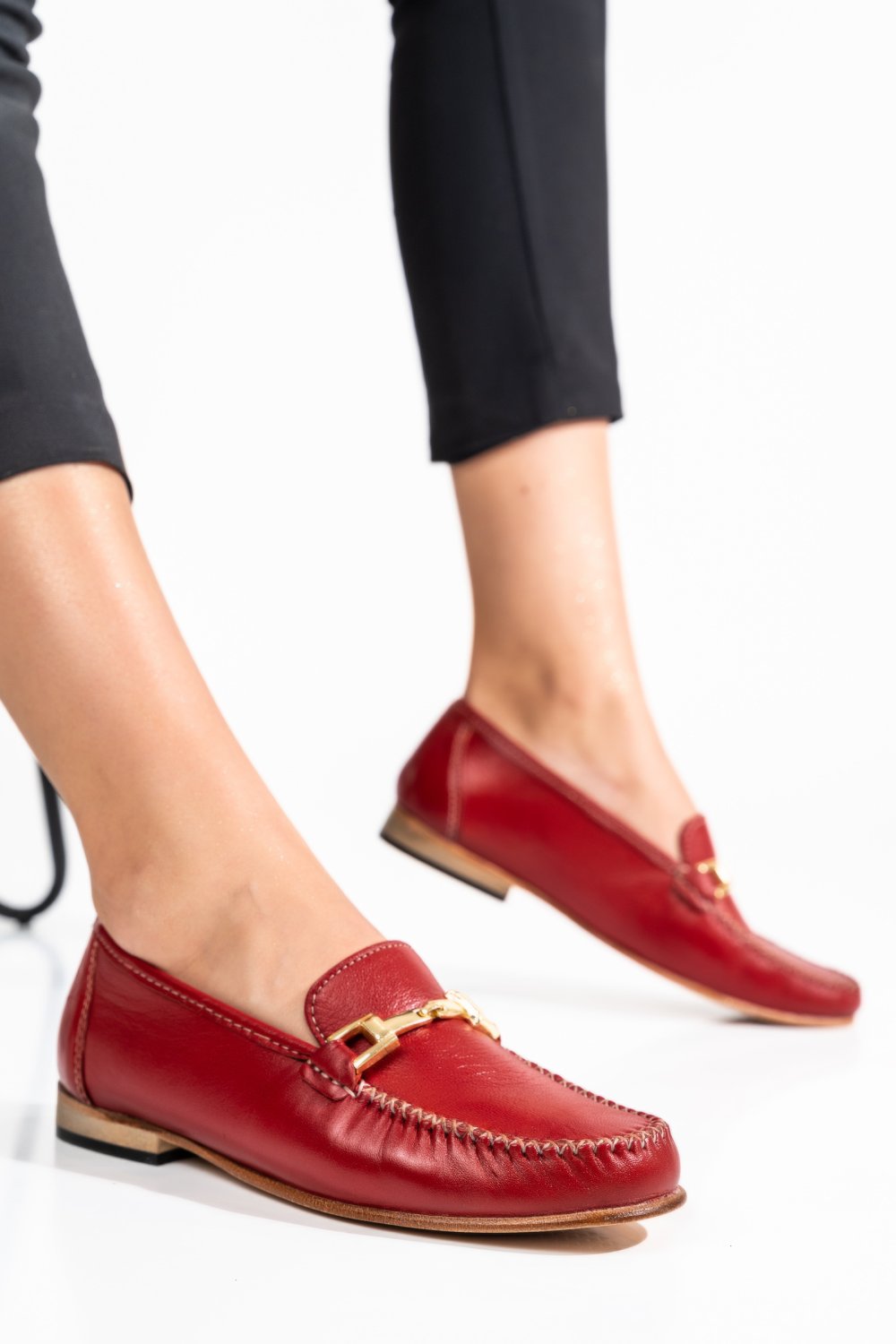 MOCASINI ROSII PIELE NATURALA LAURA