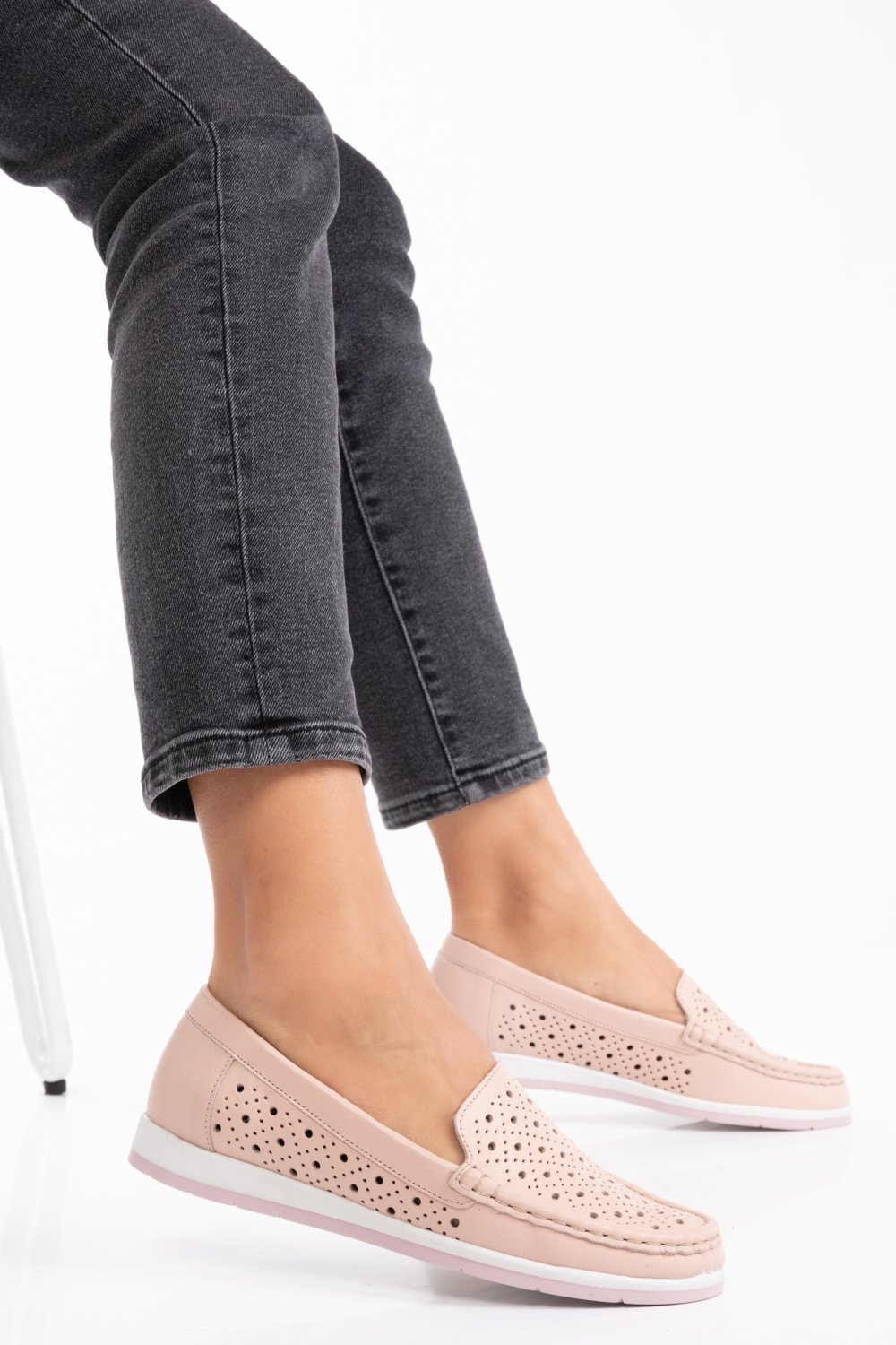 PANTOFI ROZ PIELE NATURALA 2S77021