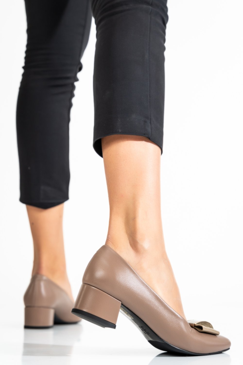 PANTOFI TAUPE PIELE NATURALA 1S77674