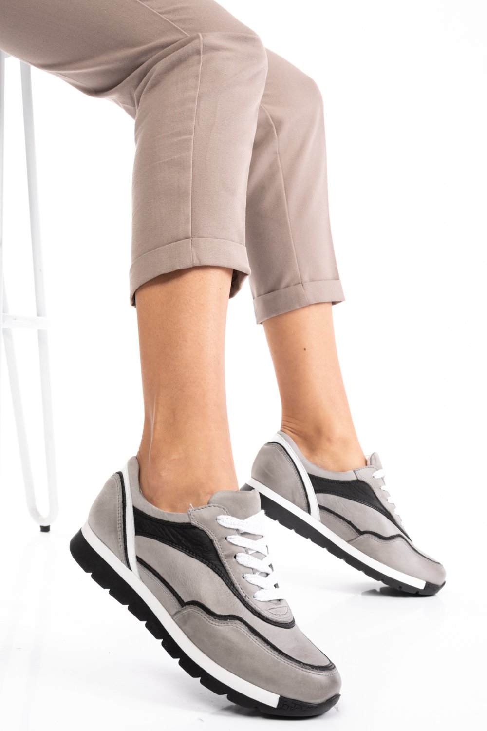 PANTOFI SPORT GRI PIELE NATURALA 3S7755265