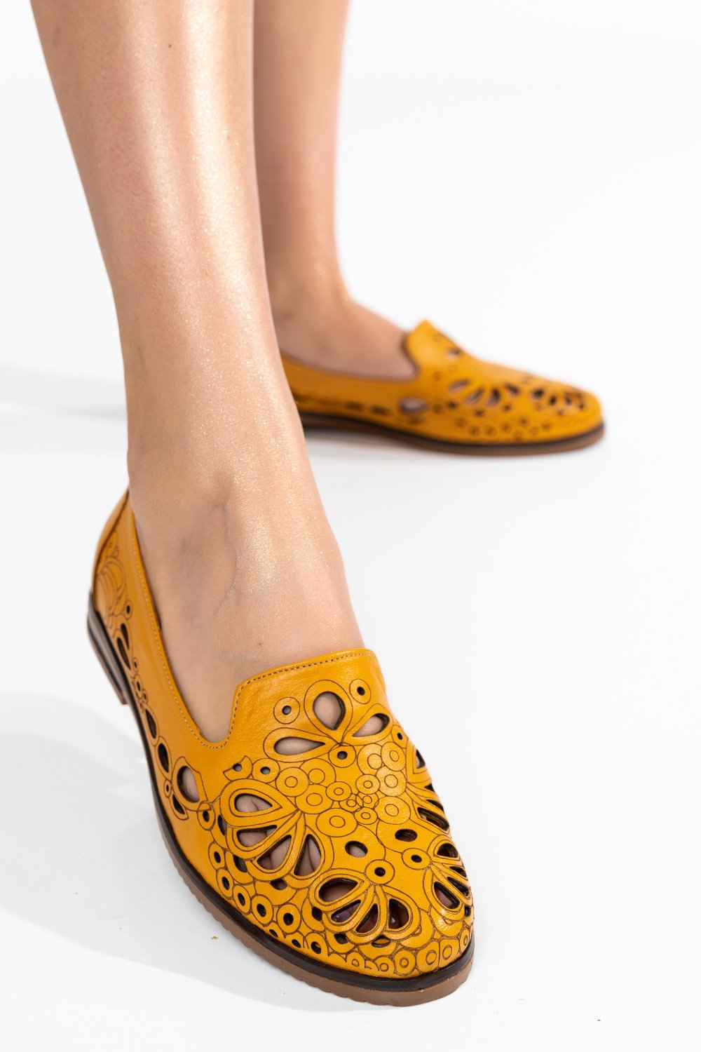 BALERINI GALBENI PIELE NATURALA APCK2025