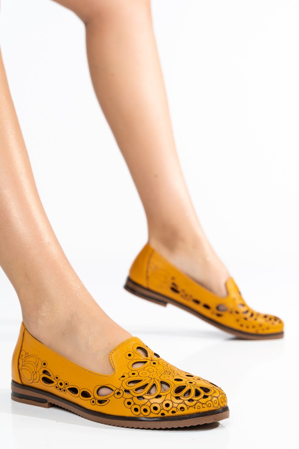 BALERINI GALBENI PIELE NATURALA APCK2025