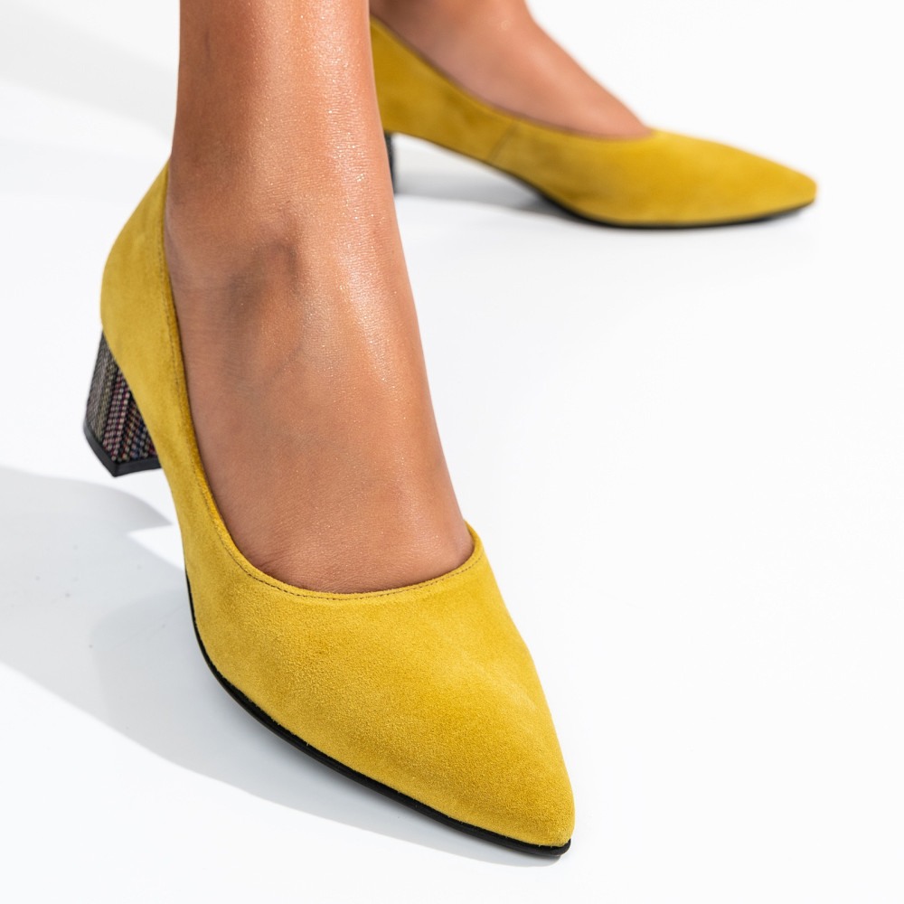 PANTOFI GALBENI PIELE NATURALA INTOARSA 5S77550