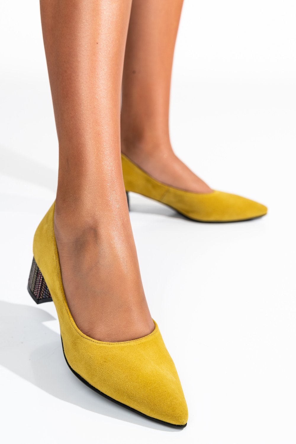 PANTOFI GALBENI PIELE NATURALA INTOARSA 5S77550