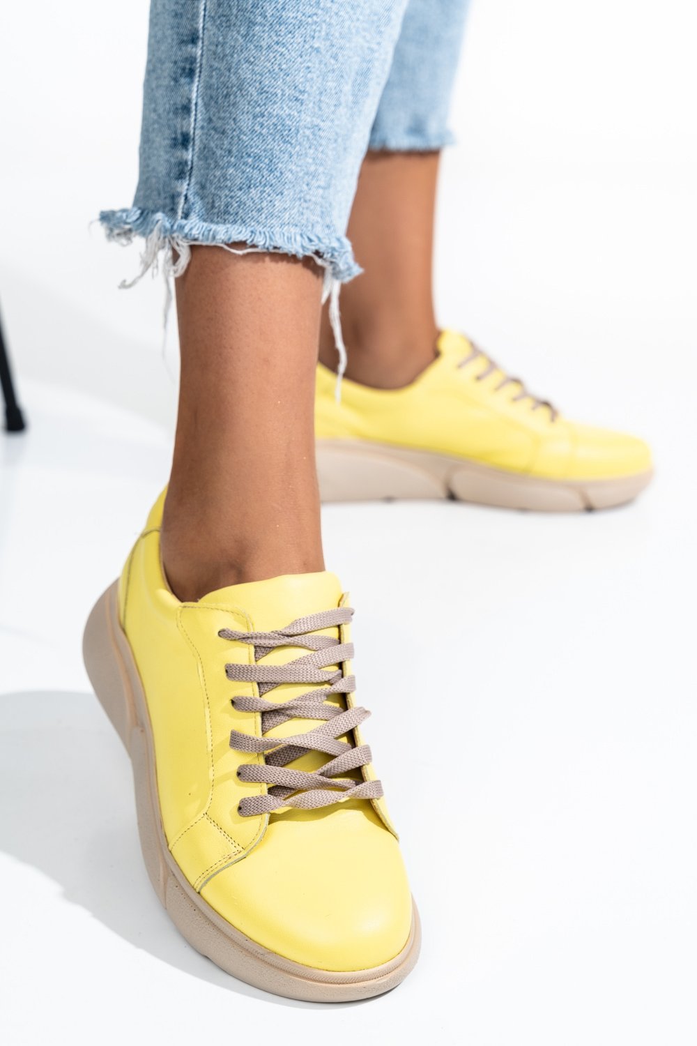 PANTOFI SPORT GALBENI TALPA BEJ PIELE NATURALA 3S77011B