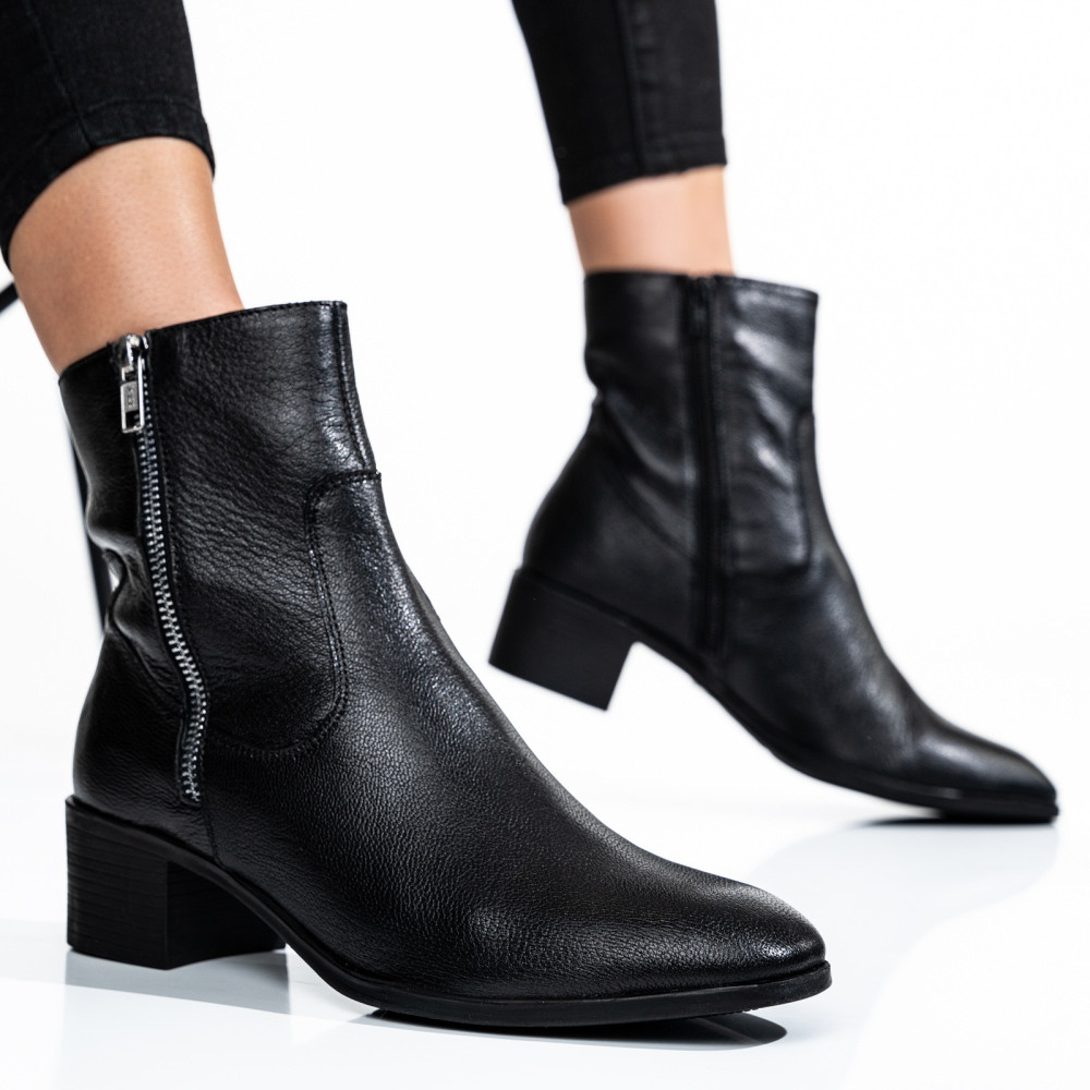 GHETE DAMA DE IARNA PIELE NATURALA NEGRE TOC MIC 7S77843