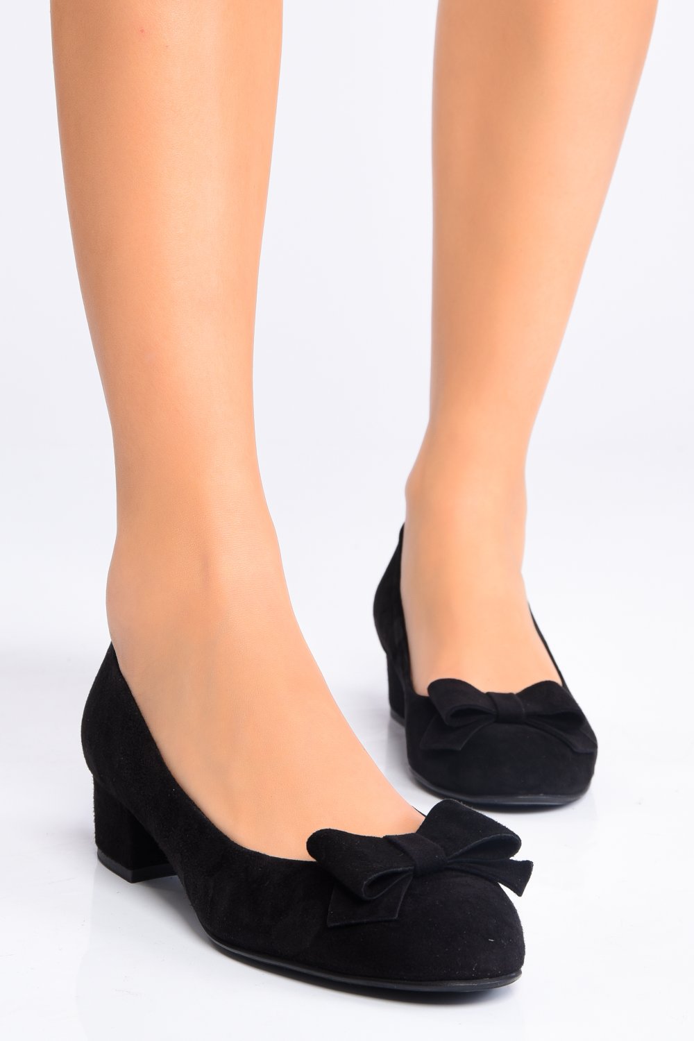 PANTOFI DAMA GUBAN PIELE NATURALA INTOARSA CU TOC MIC NEGRI 3S77484