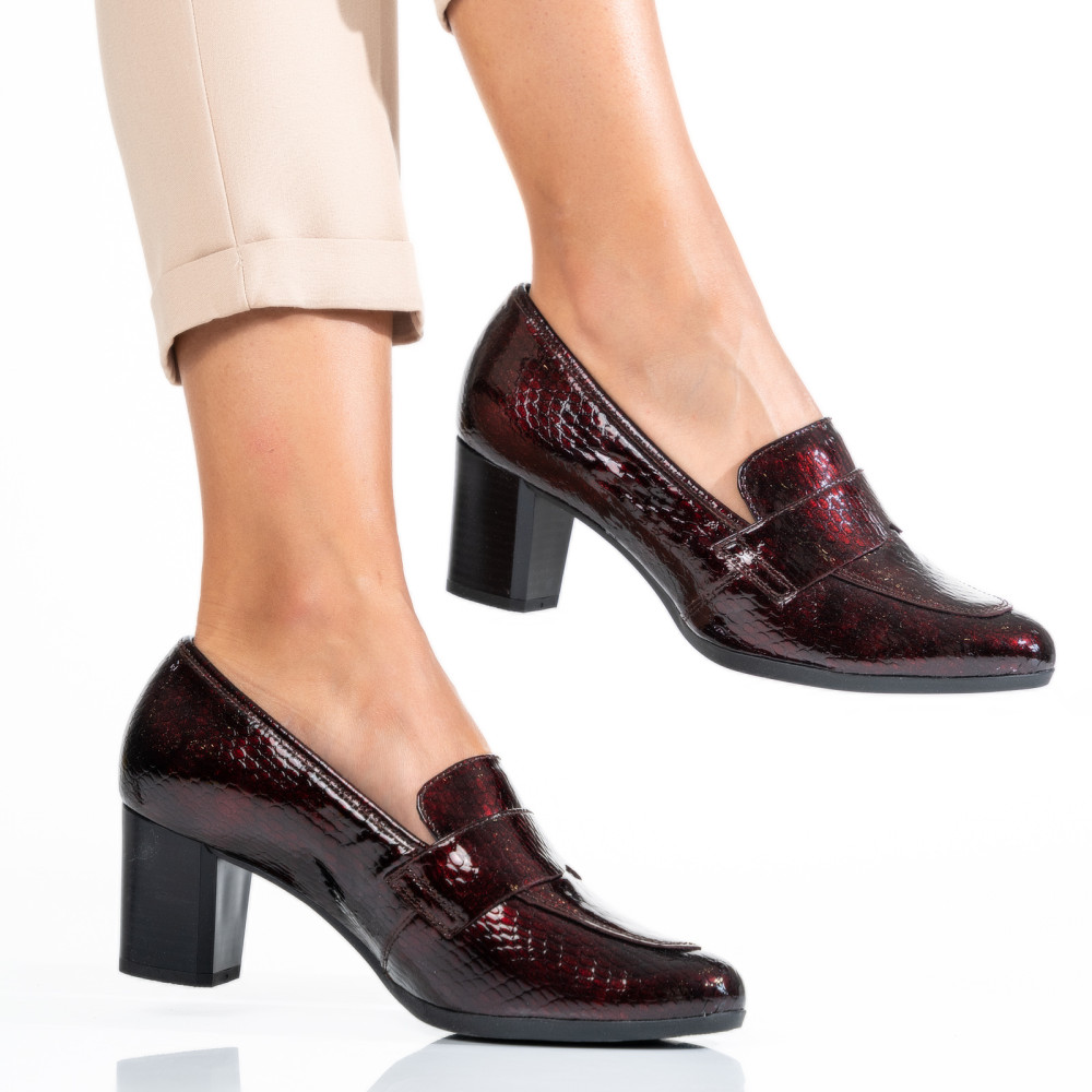 PANTOFI BORDO PIELE NATURALA LACUITA 8SP904