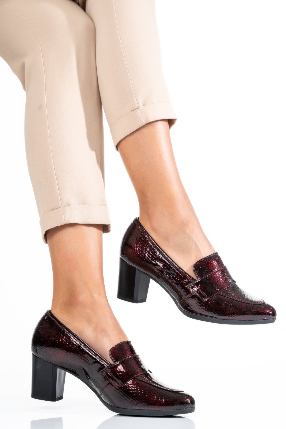 PANTOFI BORDO PIELE NATURALA LACUITA 8SP904