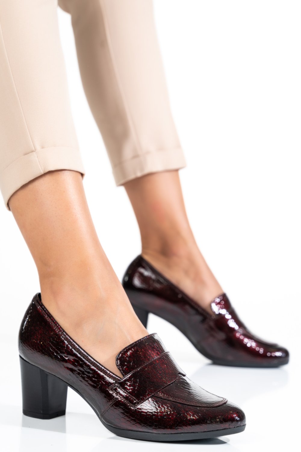 PANTOFI BORDO PIELE NATURALA LACUITA 8SP904