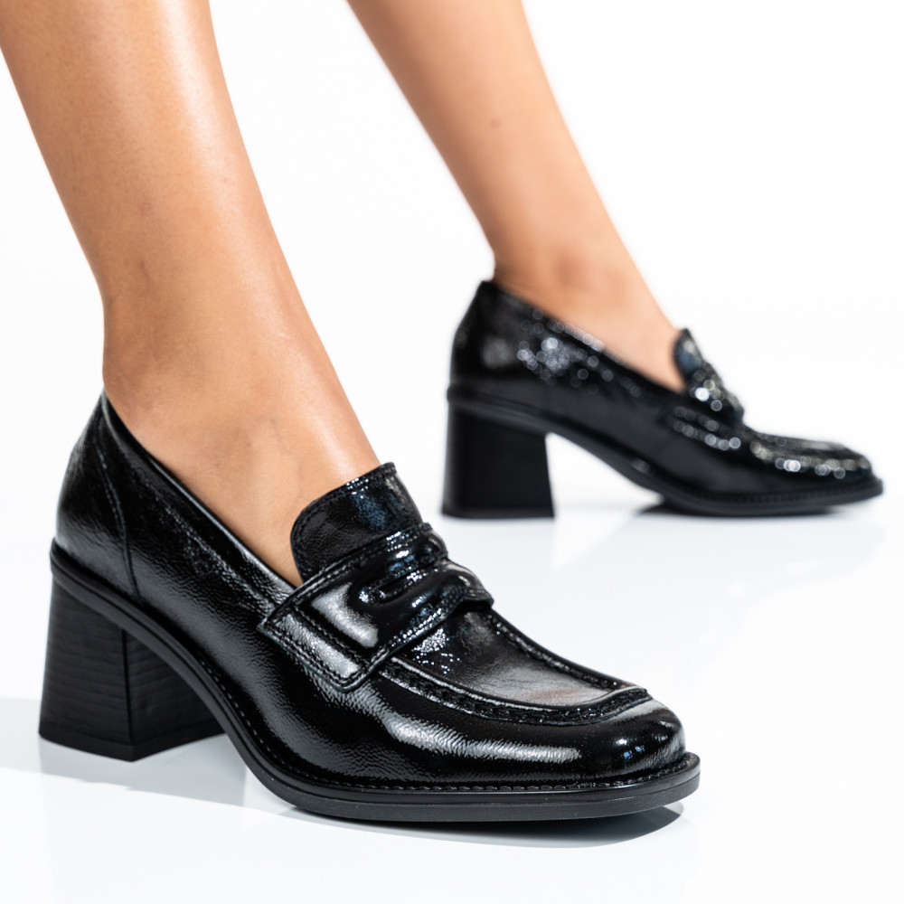 PANTOFI NEGRI PIELE NATURALA LACUITA A50084