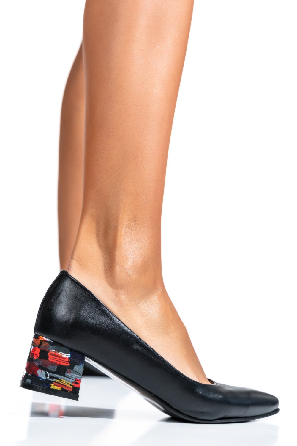 PANTOFI NEGRU COLOR PIELE NATURALA 1PC400