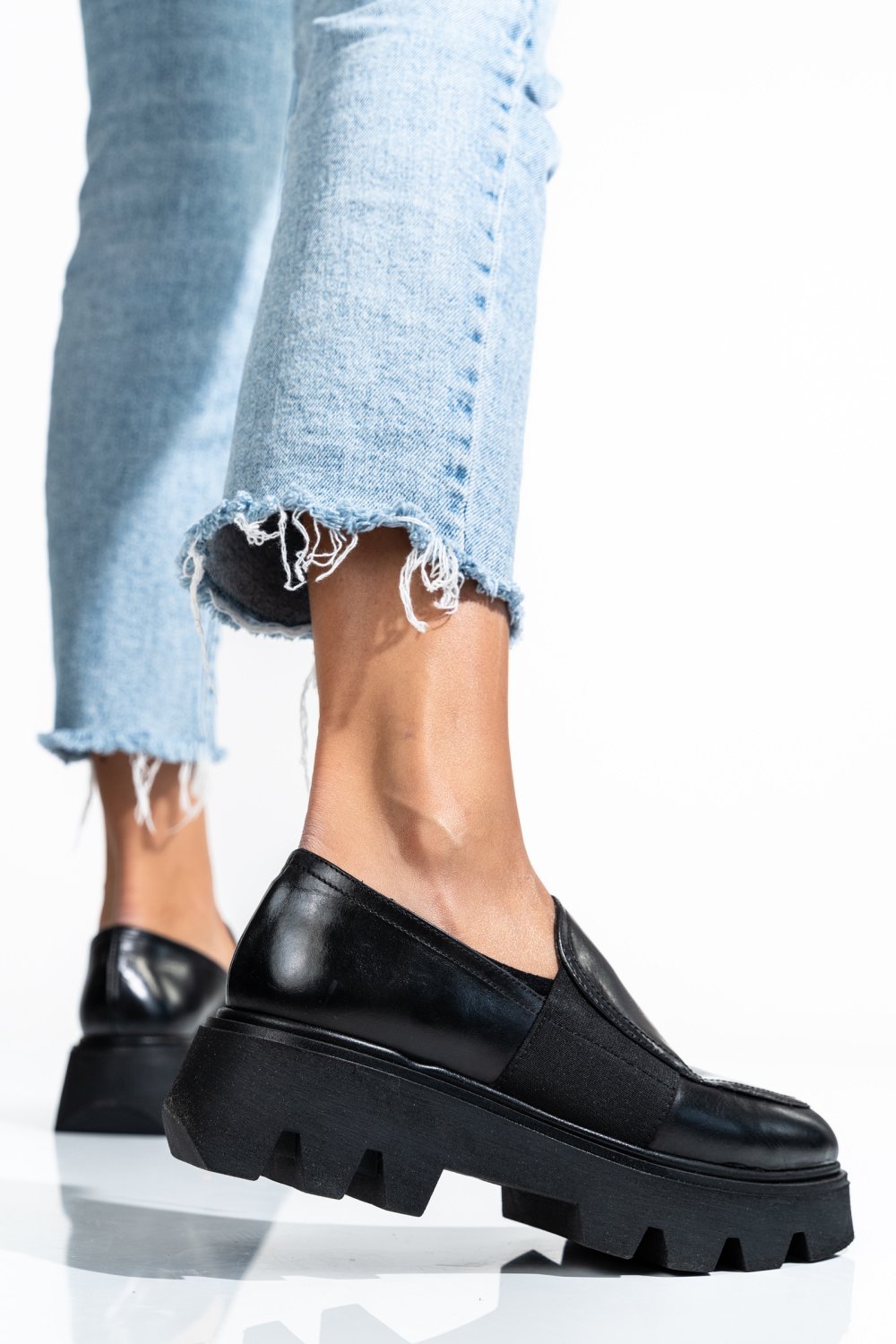 PANTOFI NEGRI PIELE NATURALA A50093