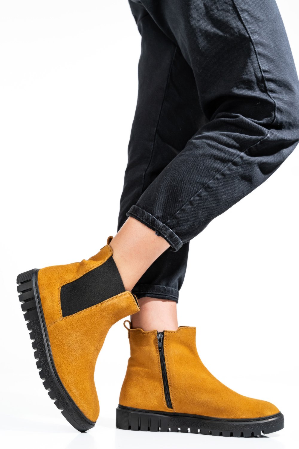 GHETE DAMA PIELE NATURALA INTOARSA CAMEL 2S777497820