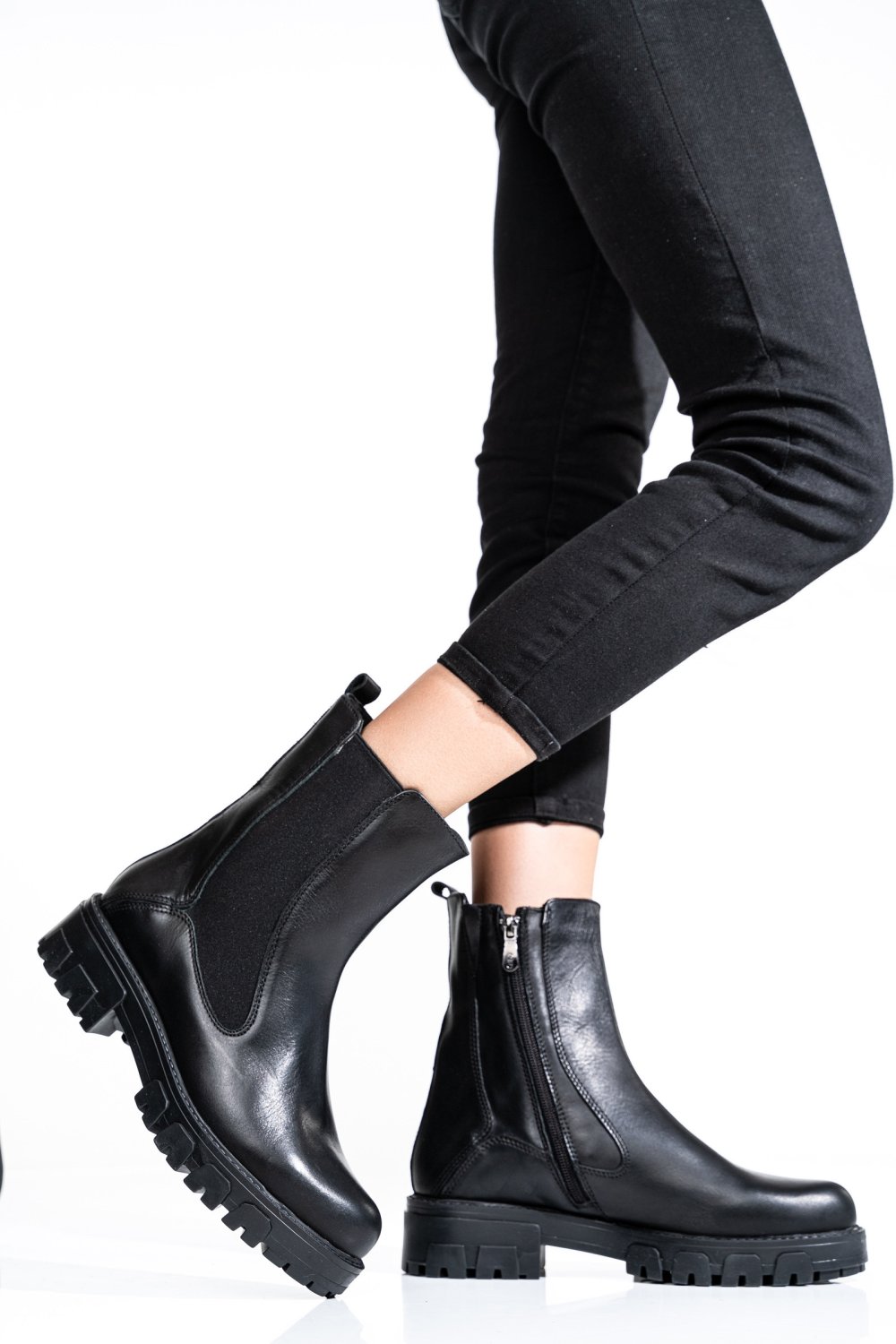 GHETE NEGRE PIELE NATURALA ELLE05