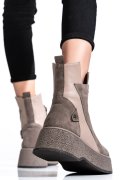 GHETE DAMA PIELE NATURALA INTOARSA BEJ 2S7732-042SP-NP