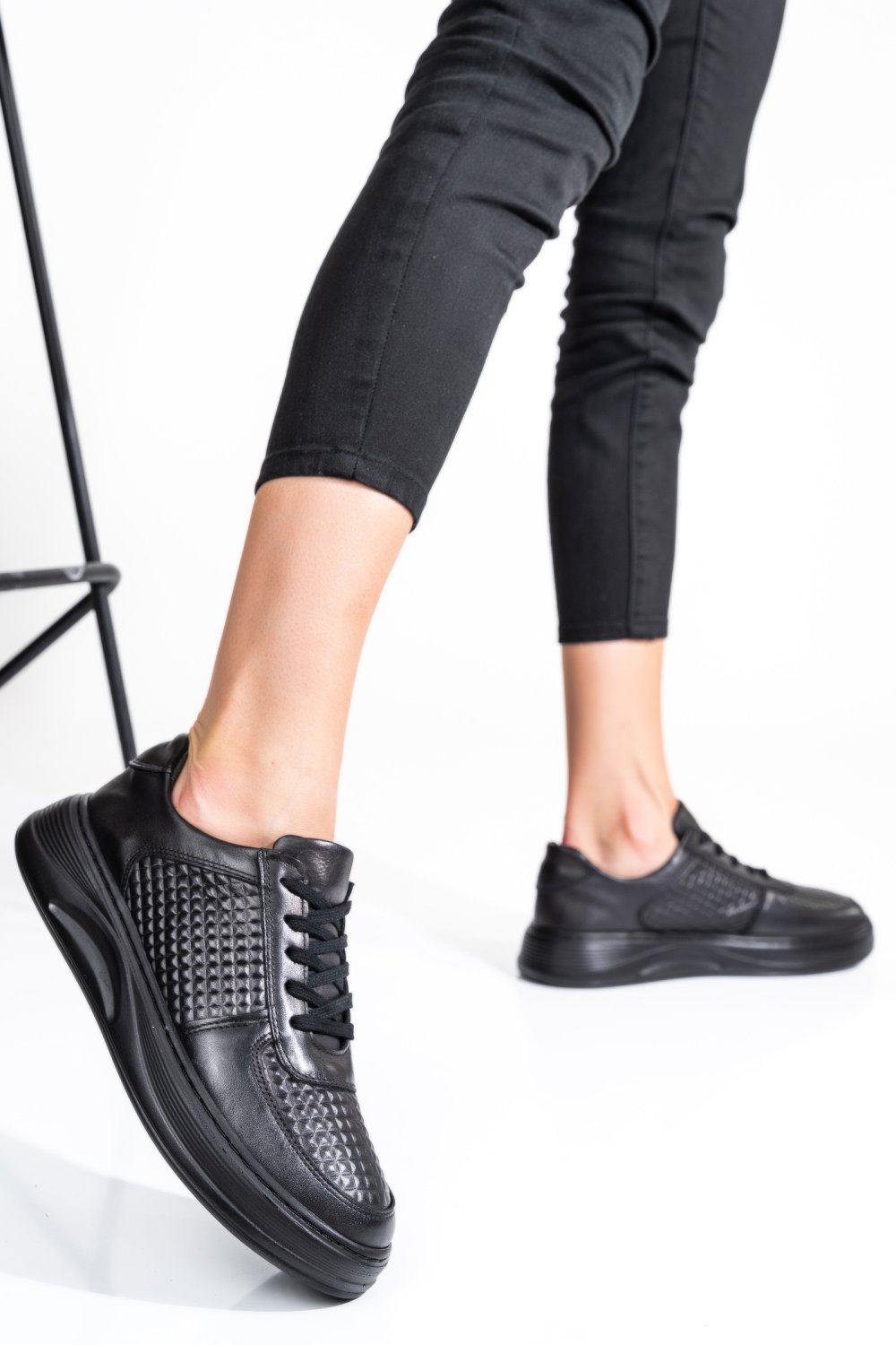 PANTOFI NEGRI PIELE NATURALA APCKD330